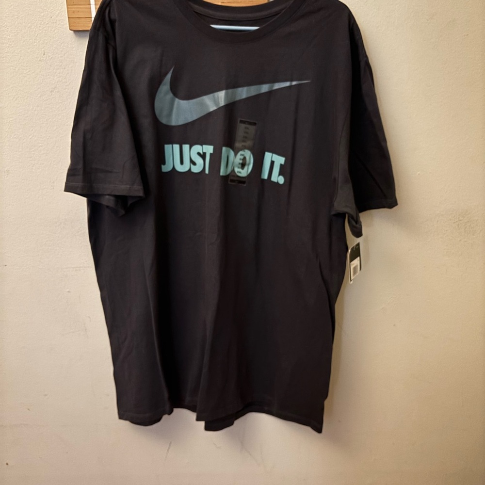 Nike Athletic Cut Black Tee